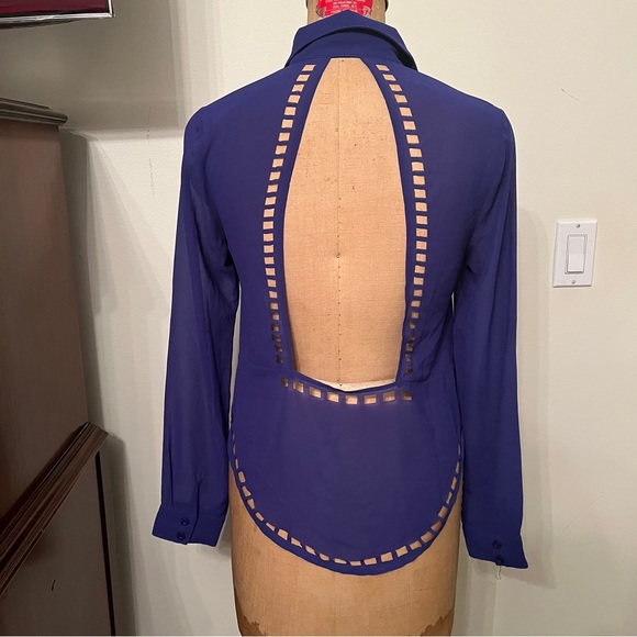 LF Kiwi Tucker Blue Western Laser Cutout Button Down Blouse - Picture 6 of 7